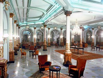Hotel Oriente sala