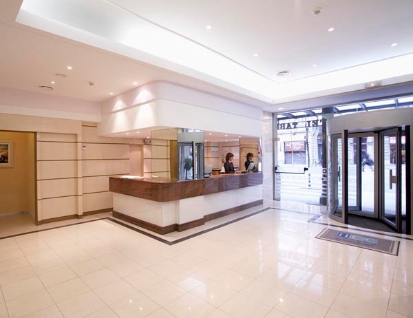 Hotel Taber reception
